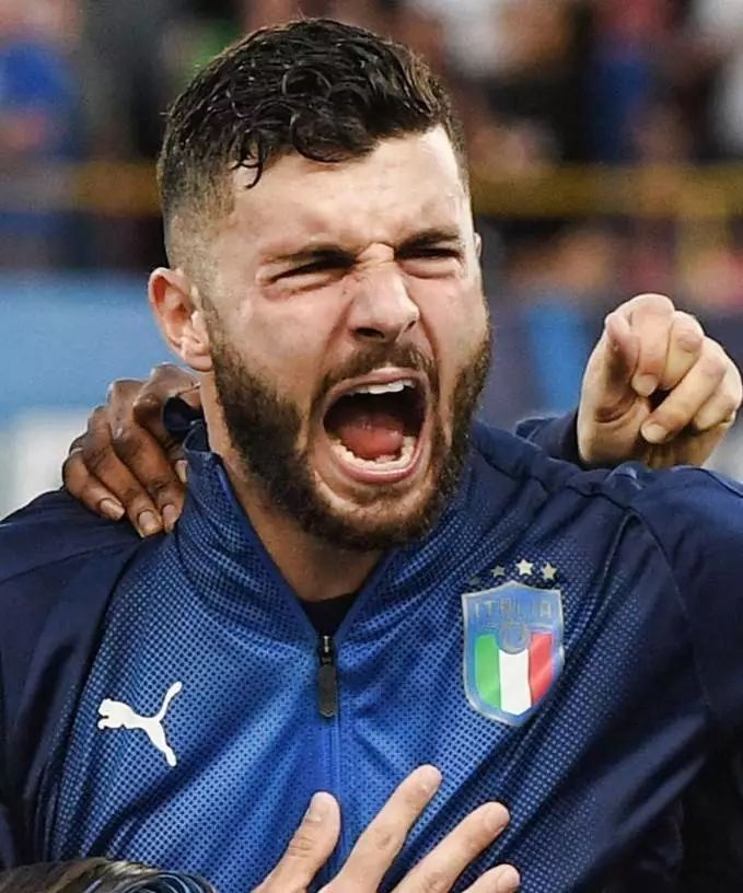 压力下进行 压力下进行