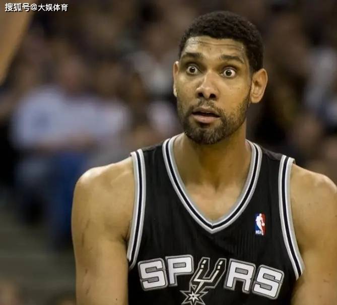 防守端以中 防守端以中